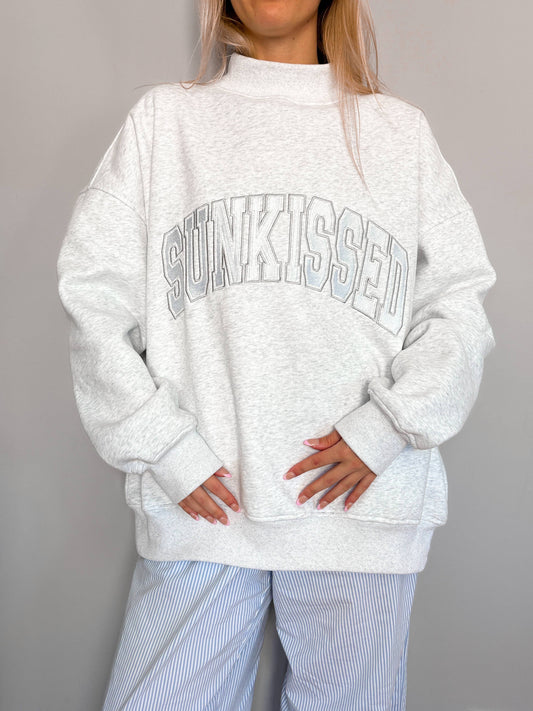 Mockneck Sunkissed Embroidered Sweatshirt