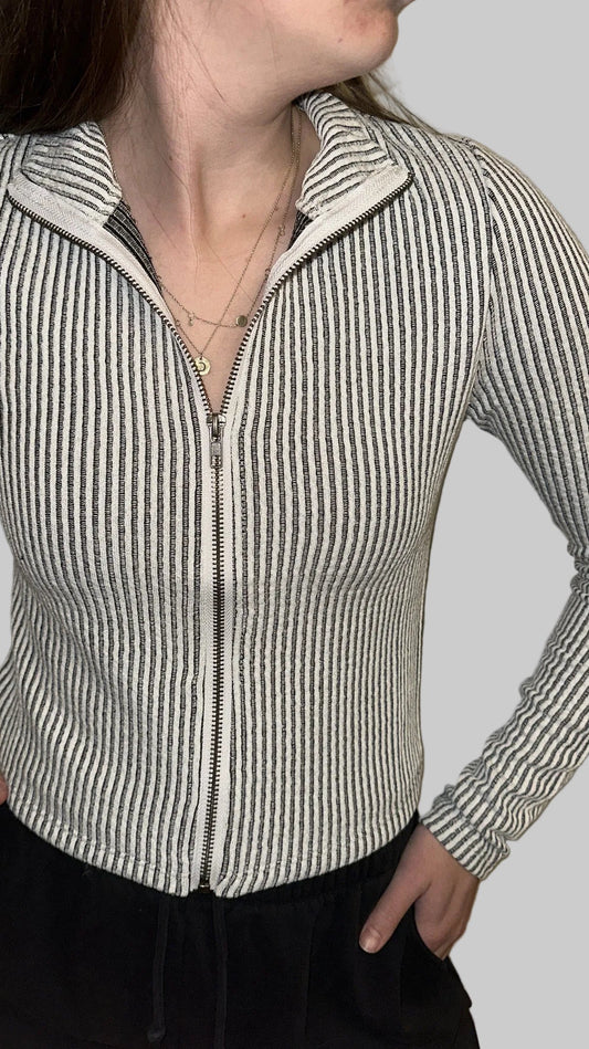 Fitted Zip-up Jacket